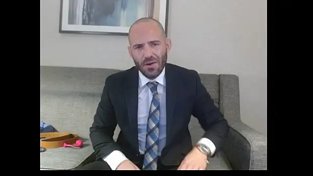 Snapshot of TheNakedPreacher chatting on 02/06/25, 09:00 TheNakedPreacher online show from 02/06/25, 09:00