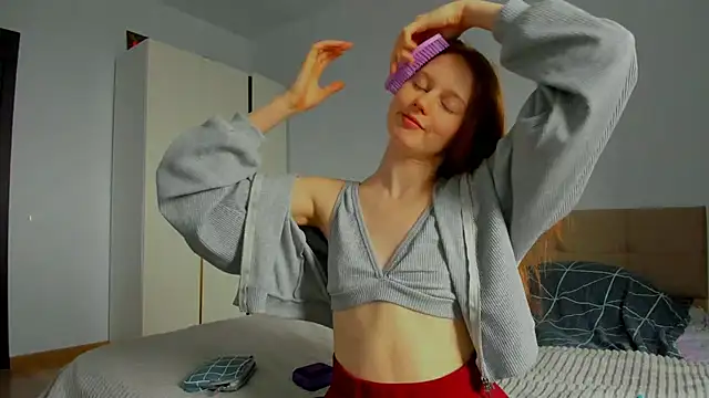 Snapshot of Fire_Luna chatting on 03/19/25, 08:23 Fire Luna online show from 03/19/25, 08:23