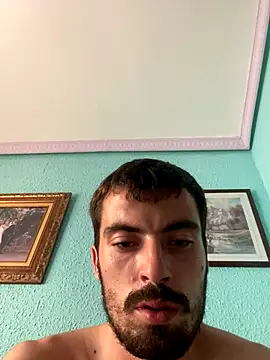 Snapshot of Frantri00@xh chatting on 09/17/25, 04:30 Frantri00xh online show from 09/17/25, 04:30