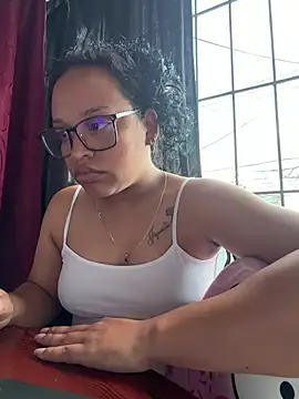 Snapshot of angela_angels_ chatting on 06/22/26, 11:07 angela angels online show from 06/22/26, 11:07