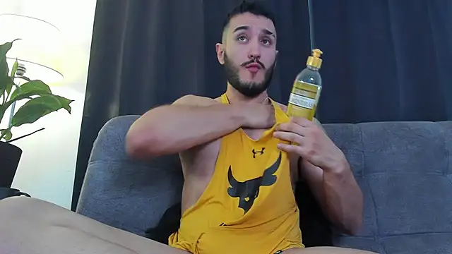 Snapshot of Zionmattis chatting on 12/11/24, 01:47 Zionmattis online show from 12/11/24, 01:47