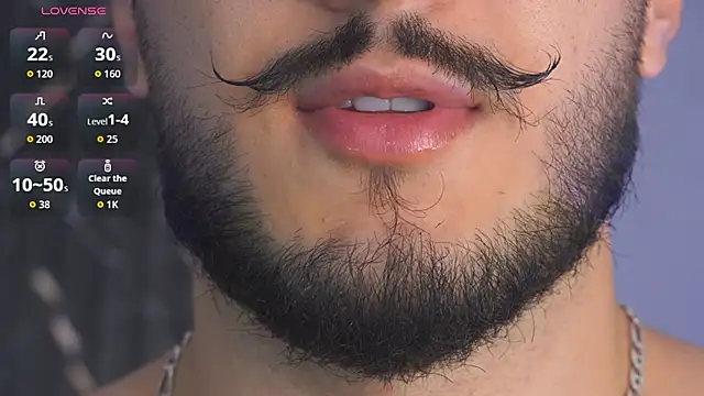 Snapshot of Zionmattis chatting on 11/12/25, 01:17 Zionmattis online show from 11/12/25, 01:17