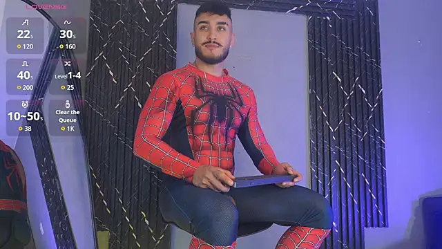 Snapshot of Zionmattis chatting on 12/13/25, 10:48 Zionmattis online show from 12/13/25, 10:48