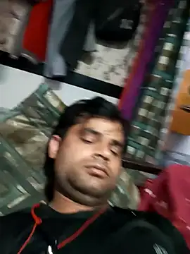 Snapshot of Priynkarani chatting on 01/11/26, 07:46 Priynkarani online show from 01/11/26, 07:46