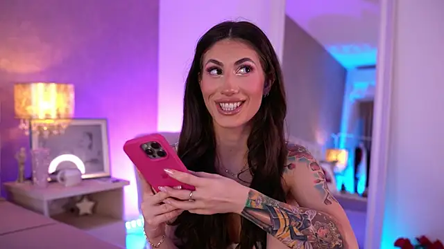 OhhAisha online show from 11/30/25, 08:29