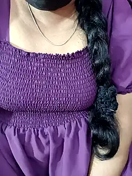 tamil-varshu online show from 12/13/24, 06:27