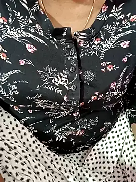 tamil-varshu online show from 12/22/24, 04:38