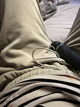 Ana-05 online show from 10/29/25, 07:04