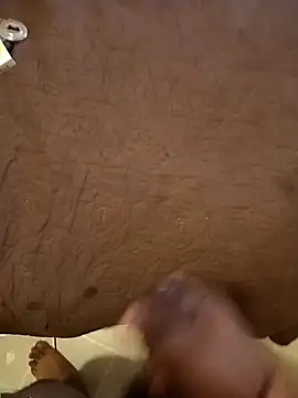 Snapshot of pedritolobito chatting on 02/06/25, 03:20 pedritolobito online show from 02/06/25, 03:20