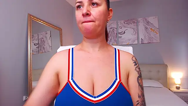Amy--Samy online show from 06/09/26, 01:23
