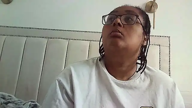 Snapshot of vanilla_chocolate23 chatting on 07/23/26, 09:29 vanilla chocolate23 online show from 07/23/26, 09:29