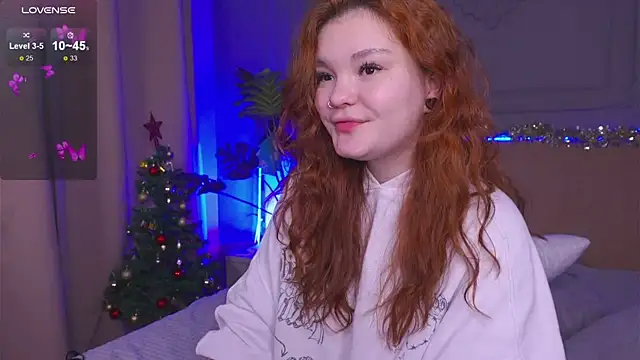 Snapshot of EnnySunrise chatting on 12/25/24, 04:22 EnnySunrise online show from 12/25/24, 04:22