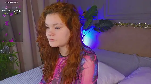 Snapshot of EnnySunrise chatting on 01/02/25, 01:30 EnnySunrise online show from 01/02/25, 01:30