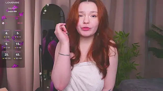 Snapshot of EnnySunrise chatting on 03/12/25, 08:31 EnnySunrise online show from 03/12/25, 08:31