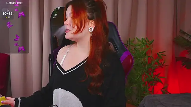 Snapshot of EnnySunrise chatting on 03/13/25, 12:37 EnnySunrise online show from 03/13/25, 12:37