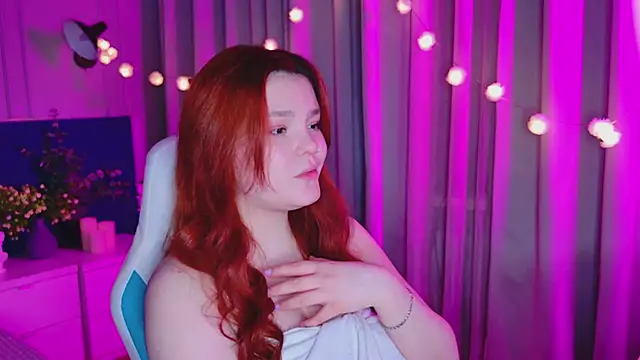 Snapshot of EnnySunrise chatting on 03/13/25, 07:06 EnnySunrise online show from 03/13/25, 07:06