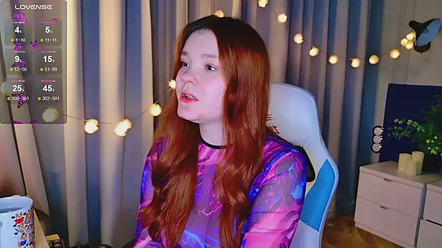 Snapshot of EnnySunrise chatting on 03/15/25, 12:36 EnnySunrise online show from 03/15/25, 12:36