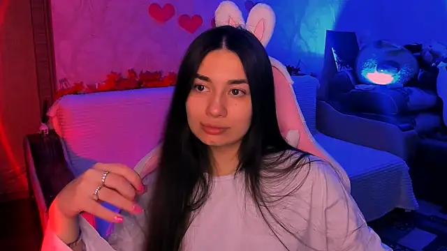 Swee Alicee online show from 03/19/26, 07:51