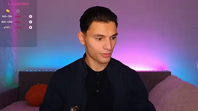 denlover1 online show from 11/07/25, 07:30