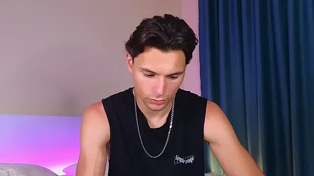 denlover1 online show from 05/28/26, 10:56