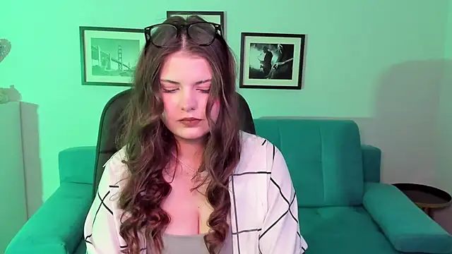 AdeliaKiss online show from 01/21/25, 08:11