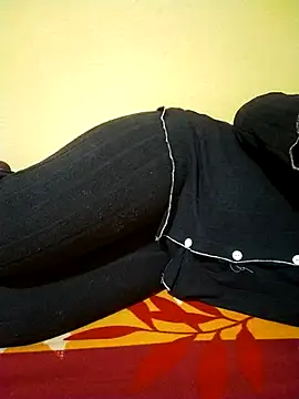 Snapshot of 3ahhd chatting on 11/18/25, 12:53 3ahhd online show from 11/18/25, 12:53