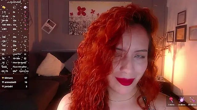 Snapshot of sahra_taylor_ chatting on 03/11/25, 05:35 sahra taylor online show from 03/11/25, 05:35