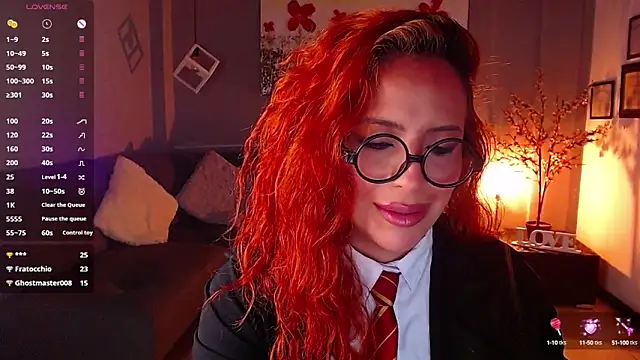 Snapshot of sahra_taylor_ chatting on 03/15/25, 03:48 sahra taylor online show from 03/15/25, 03:48