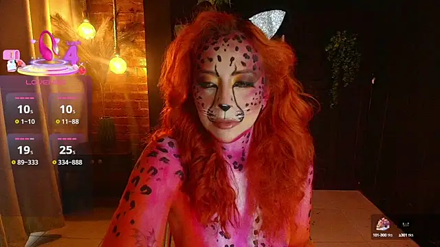 Snapshot of sahra_taylor_ chatting on 10/13/25, 04:51 sahra taylor online show from 10/13/25, 04:51