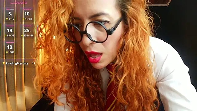 Snapshot of sahra_taylor_ chatting on 02/15/26, 06:15 sahra taylor online show from 02/15/26, 06:15