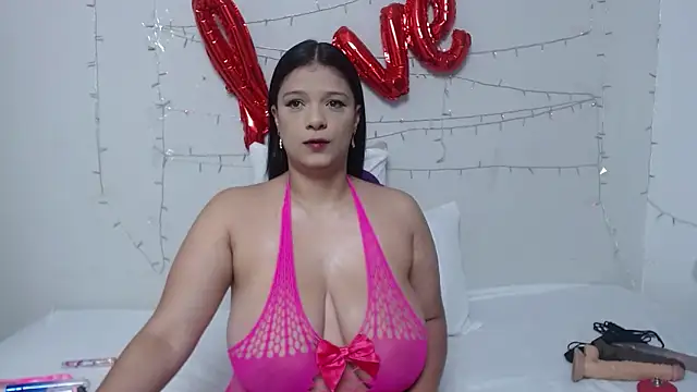 Snapshot of Nicol_Love0 chatting on 02/27/25, 03:48 Nicol Love0 online show from 02/27/25, 03:48