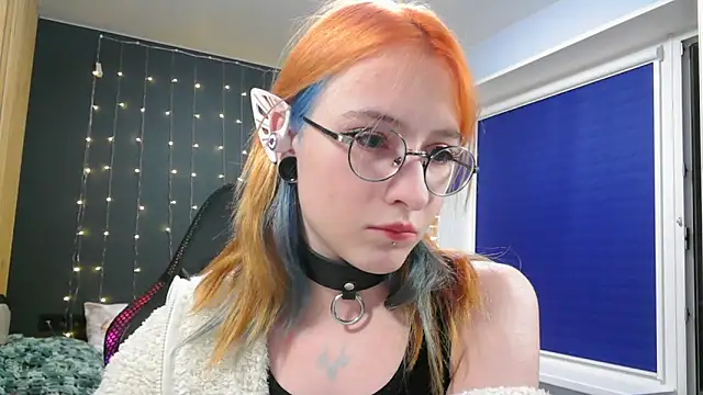 Snapshot of Honelin chatting on 12/28/24, 10:23 Honelin online show from 12/28/24, 10:23