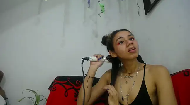 diamonmeli online show from 01/09/25, 07:18