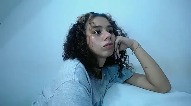 diamonmeli online show from 01/17/25, 08:55