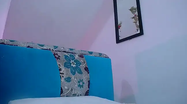 diamonmeli online show from 02/05/25, 02:37