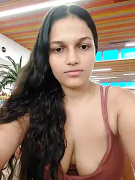 girl milk1 online show from 02/01/25, 10:02