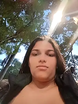 girl milk1 online show from 12/20/25, 10:50