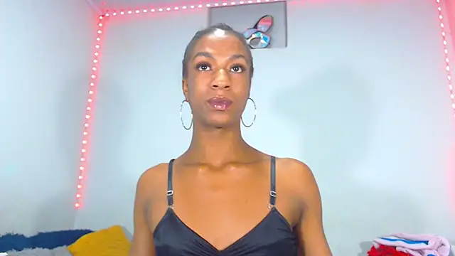 Snapshot of JessicaEbony chatting on 02/18/25, 12:59 JessicaEbony online show from 02/18/25, 12:59