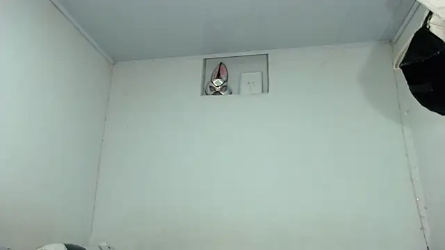 Snapshot of JessicaEbony chatting on 11/09/25, 01:15 JessicaEbony online show from 11/09/25, 01:15