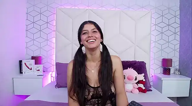 MadelineBeckert online show from 03/11/25, 01:26