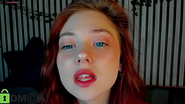 Miss you kiss online show from 12/20/25, 01:02