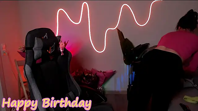 M Sensual online show from 04/15/26, 07:43