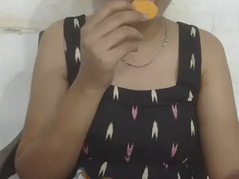 DOLL CUTY online show from 05/27/26, 04:59