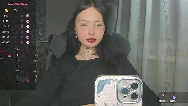 kate8ketee8 online show from 12/06/24, 05:44