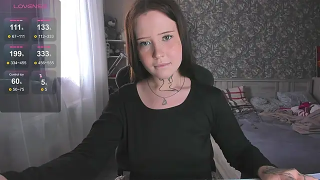 kate8ketee8 online show from 09/28/25, 11:15