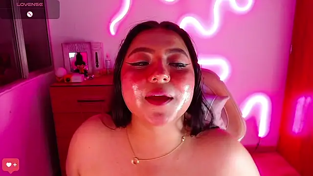 Snapshot of Rebeca_charme21 chatting on 02/11/25, 05:58 Rebeca charme21 online show from 02/11/25, 05:58