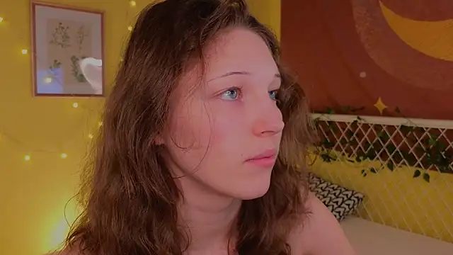 cherry lea online show from 11/23/25, 05:24