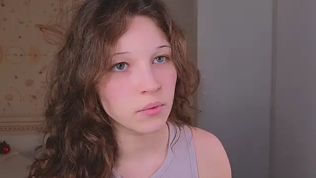 cherry lea online show from 12/18/25, 09:43