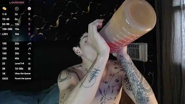 Apolo Hidalgo01 online show from 12/20/25, 10:06