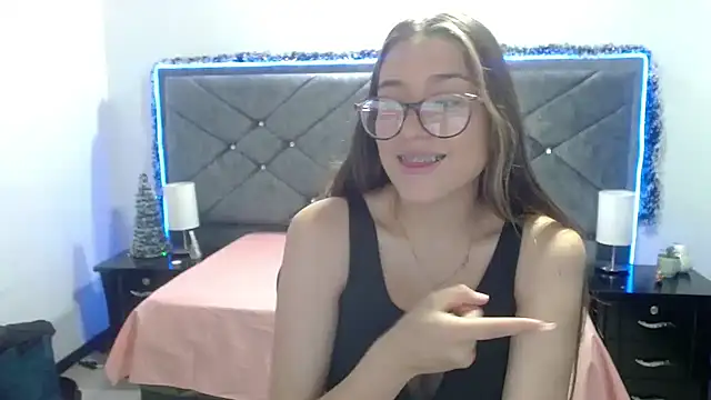 zoe sweet5 online show from 12/19/25, 07:32